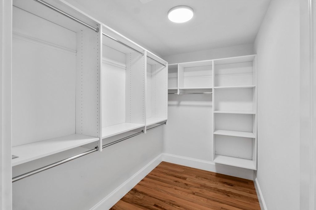 Interior, Recessed Lighting, Walk-in Closets, Wood Texture Flooring