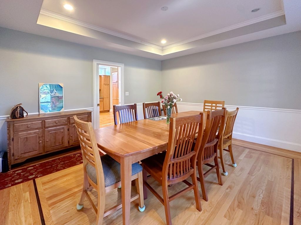 Dining room, Interior, Recessed Lighting, Wood Texture Flooring