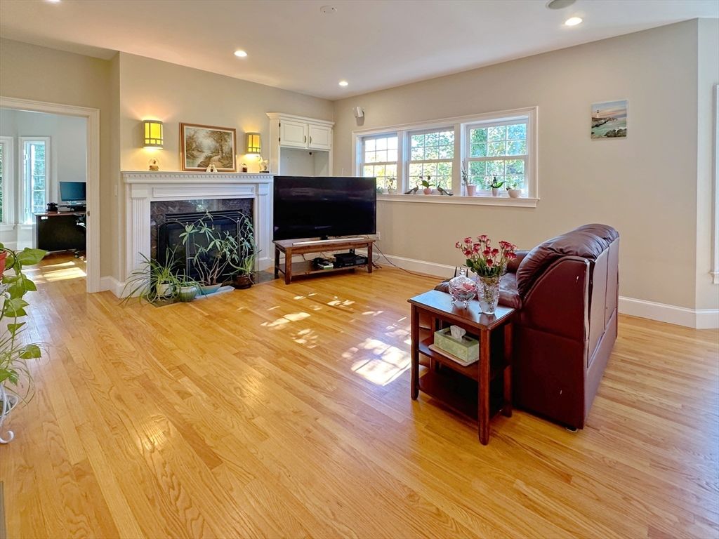 Fireplace, Interior, Living room, Recessed Lighting, Wood Texture Flooring