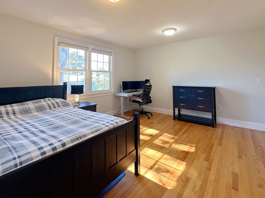 Bedroom, Home Office, Interior, Wood Texture Flooring