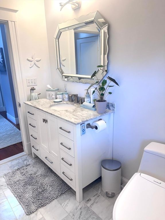 Bathroom, Dual Sink Vanities, Interior, Marble