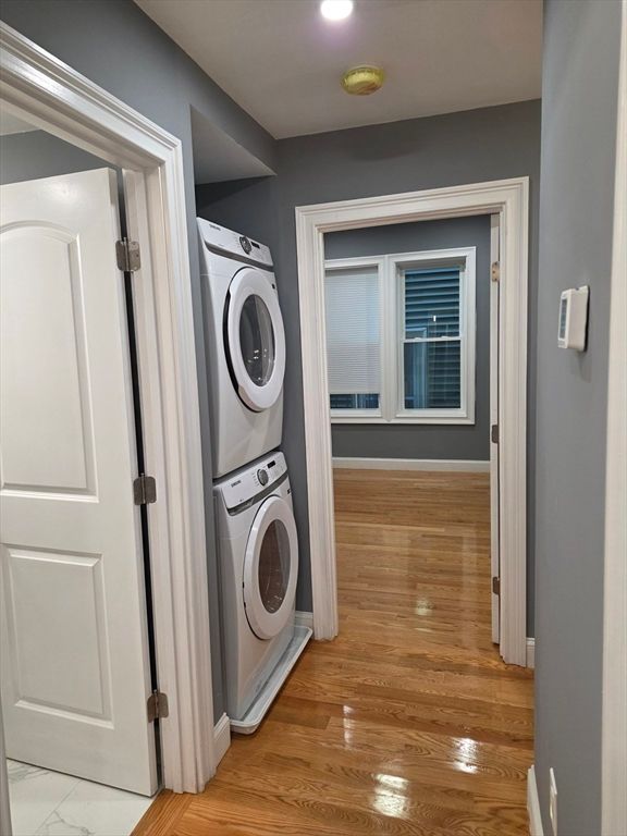 Interior, Recessed Lighting, Utility Closets, Washer, Wood Texture Flooring