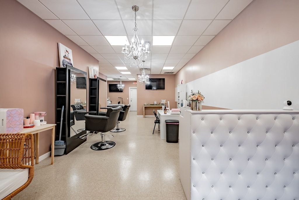 Chandelier, Dining room, Interior, Recessed Lighting