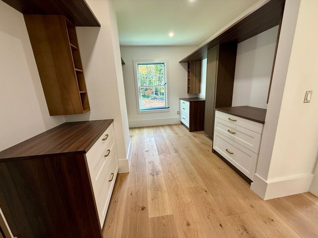 Interior, Recessed Lighting, Walk-in Closets, Wood Texture Flooring