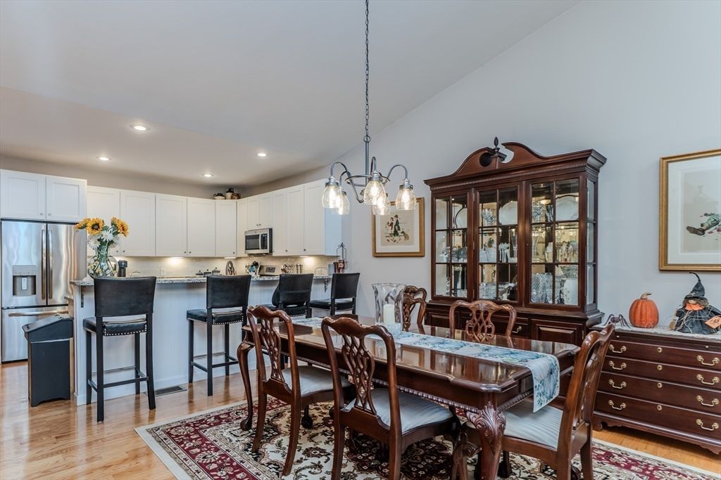 Dining room, Interior, Kitchen, Pendant Lights, Recessed Lighting, Stainless Steel Appliances, Wood Texture Flooring