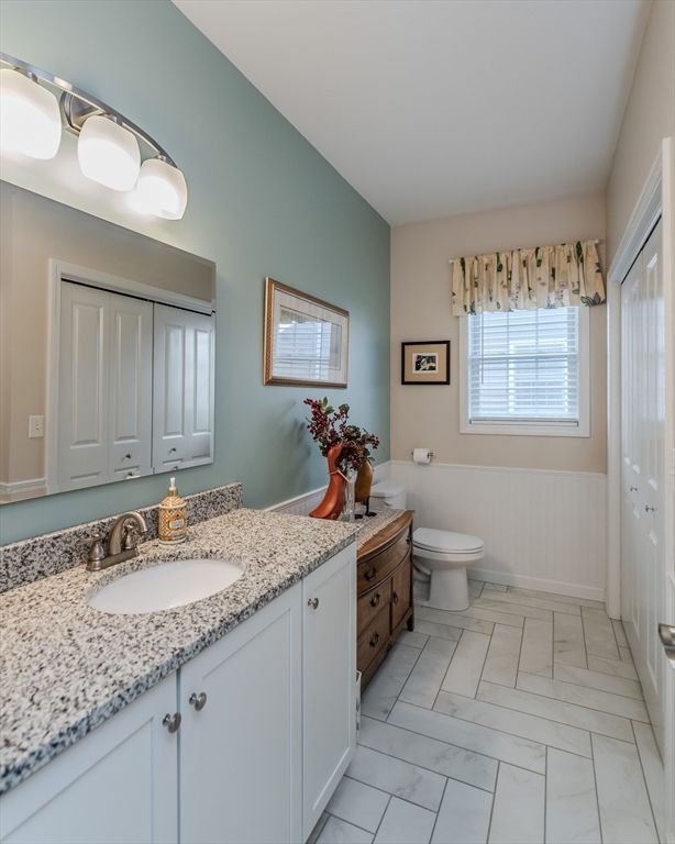 Bathroom, Dual Sink Vanities, Interior, Marble