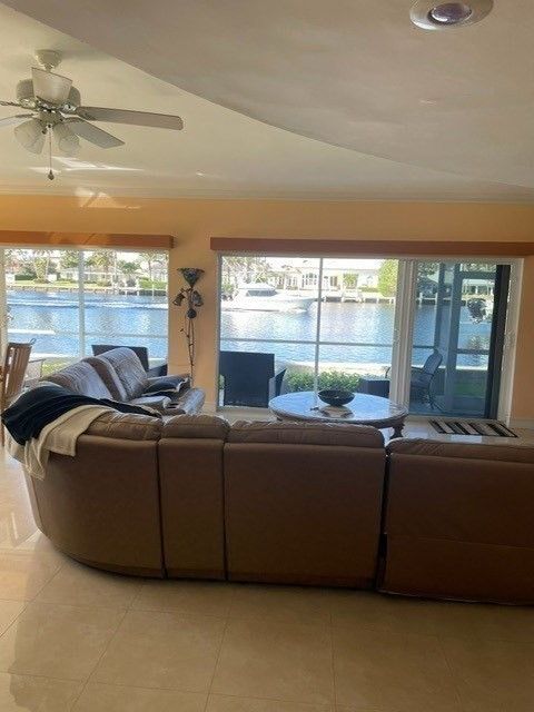 Interior, Living room, Water