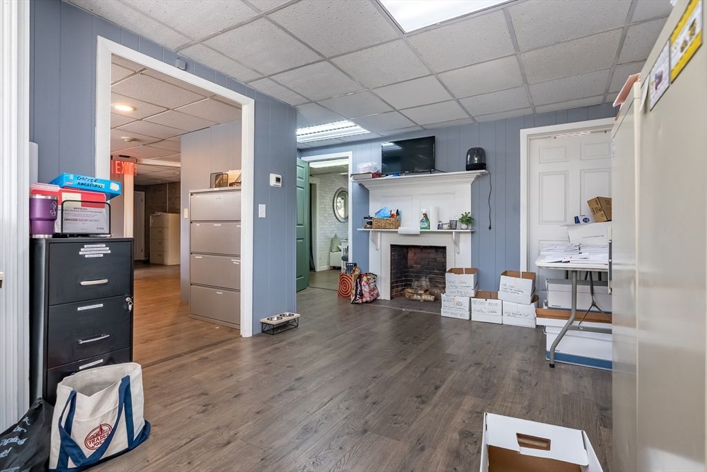 Fireplace, Interior, Recessed Lighting, Wood Texture Flooring