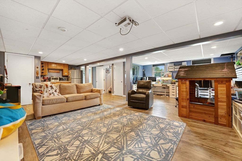 Interior, Kitchen, Living room, Recessed Lighting, Stainless Steel Appliances, Wood Texture Flooring