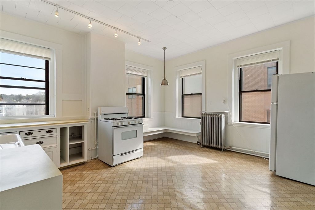 Interior, Kitchen, Pendant Lights
