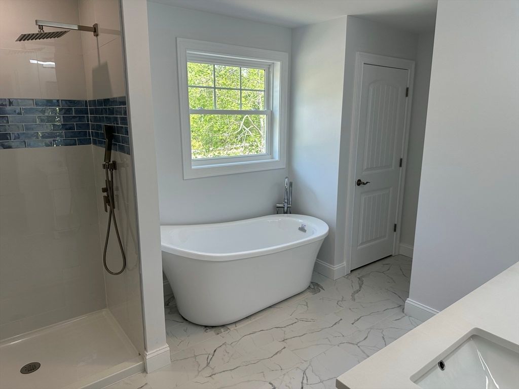 Bathroom, Free Standing Baths, Interior, Marble