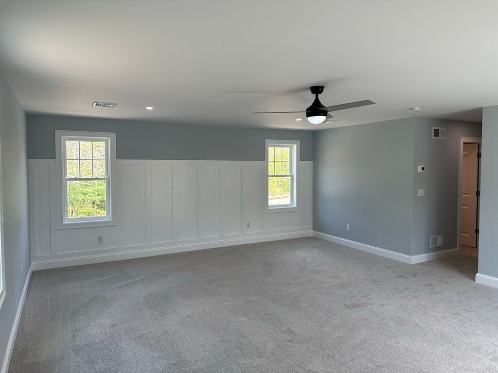 Empty room, Interior, Recessed Lighting