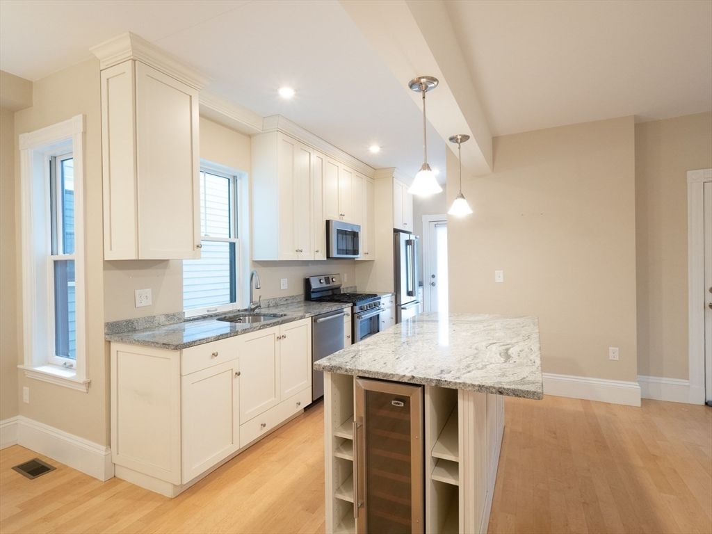 Interior, Kitchen, Pendant Lights, Recessed Lighting, Wood Texture Flooring