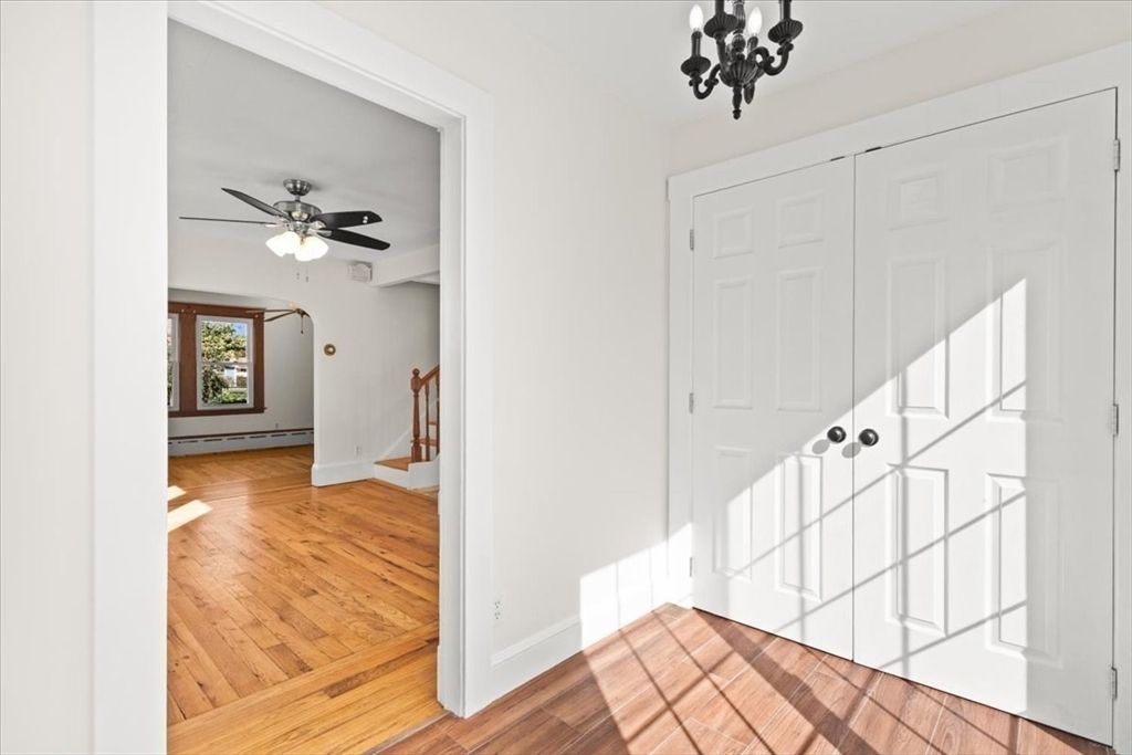 Chandelier, Interior, Wood Texture Flooring