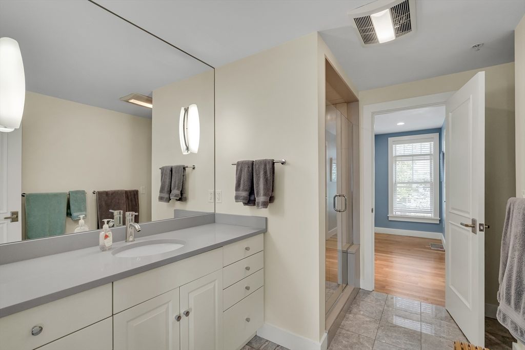 Bathroom, Interior, Recessed Lighting, Wood Texture Flooring