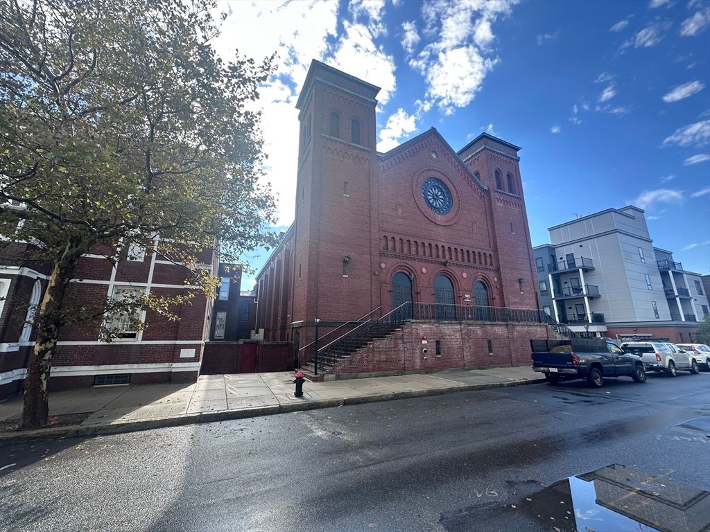 Exterior, Facade, Brick Facade, None