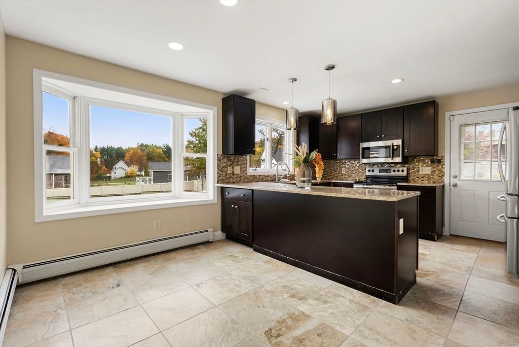 Interior, Kitchen, Pendant Lights, Recessed Lighting, Stainless Steel Appliances
