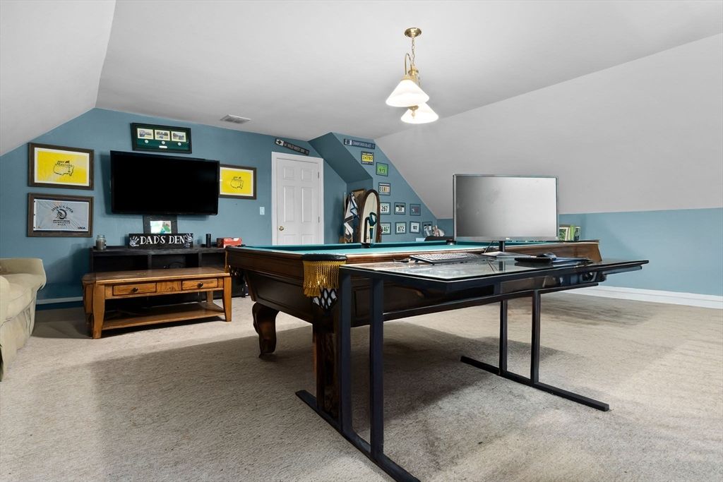 Billiard Table, Game Room, Interior