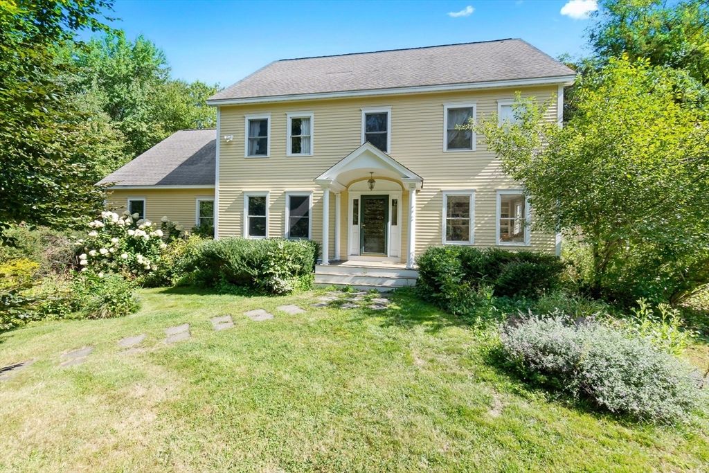 Backyard, Exterior, Facade, Georgian