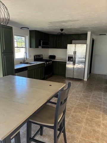 Dining room, Interior, Kitchen, Stainless Steel Appliances