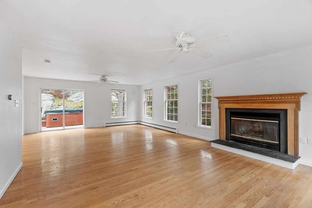 Empty room, Fireplace, Interior, Wood Texture Flooring