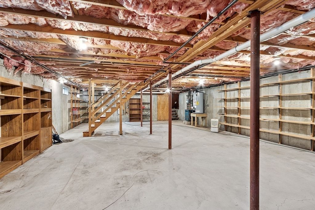 Interior, Wooden Beams