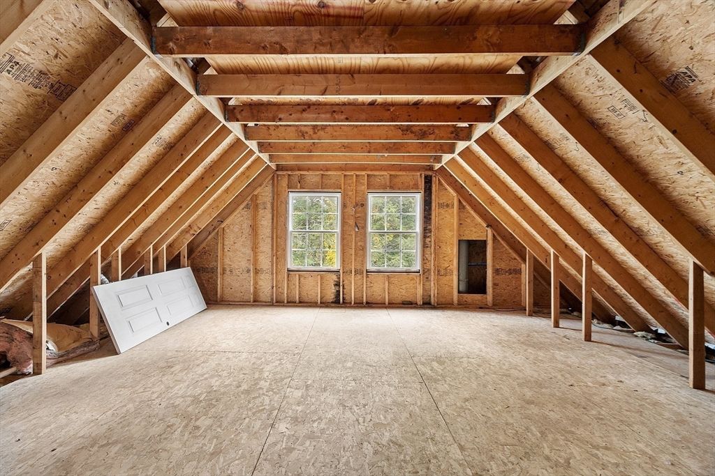 Empty room, Interior, Wooden Beams, Wooden Ceilings, Wooden Walls