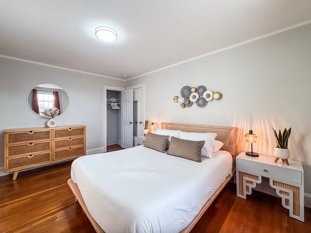 Bedroom, Interior, Wood Texture Flooring