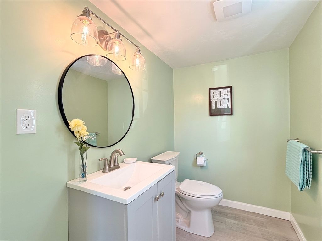 Bathroom, Interior, Wood Texture Flooring