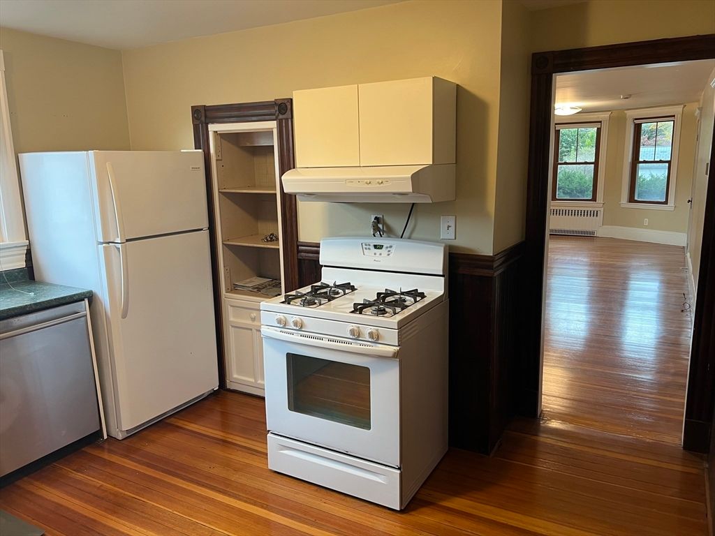 Interior, Kitchen, Wood Texture Flooring