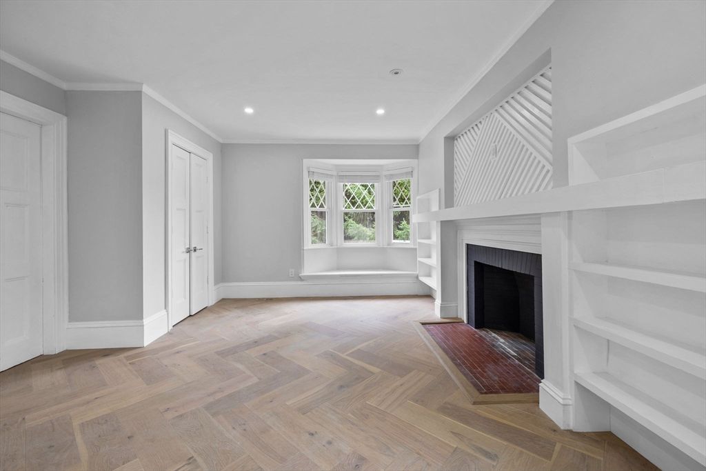 Empty room, Fireplace, Interior, Recessed Lighting, Wood Texture Flooring