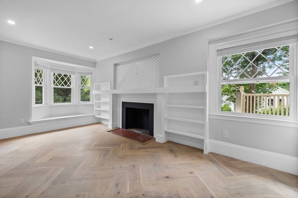 Fireplace, Interior, Recessed Lighting, Wood Texture Flooring