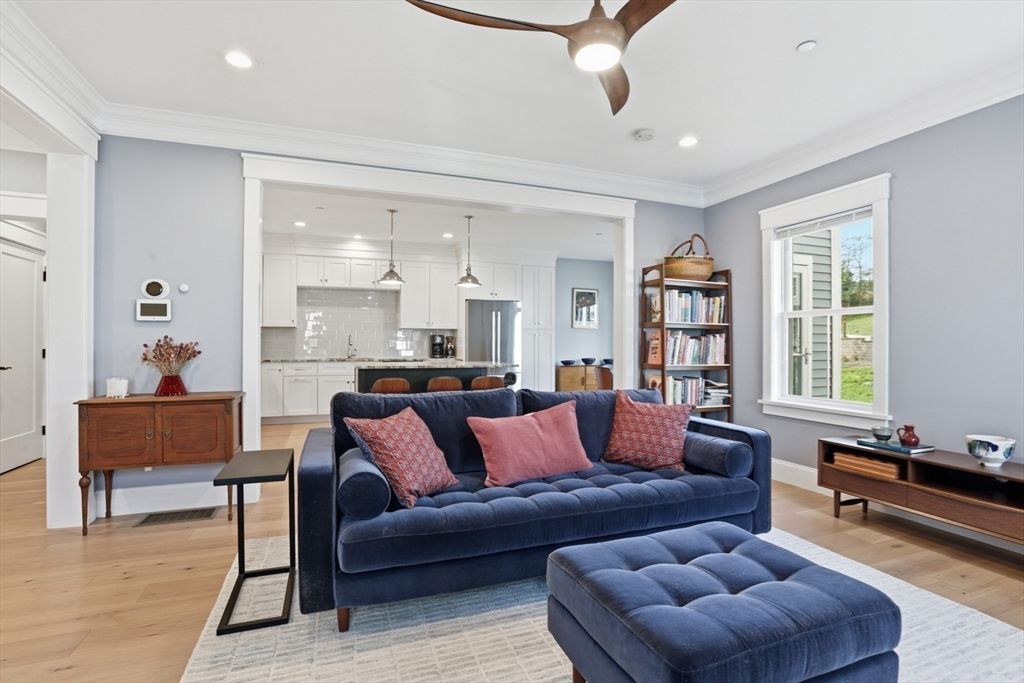 Interior, Kitchen, Living room, Pendant Lights, Recessed Lighting, Stainless Steel Appliances, Wood Texture Flooring