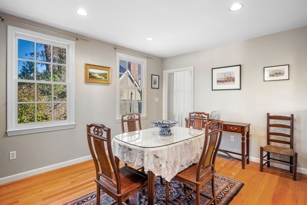 Dining room, Interior, Recessed Lighting, Wood Texture Flooring