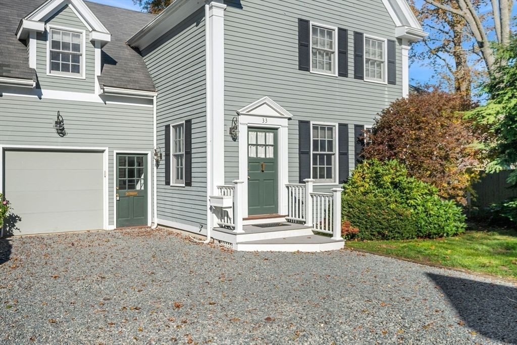 Attached, Exterior, Facade, Georgian