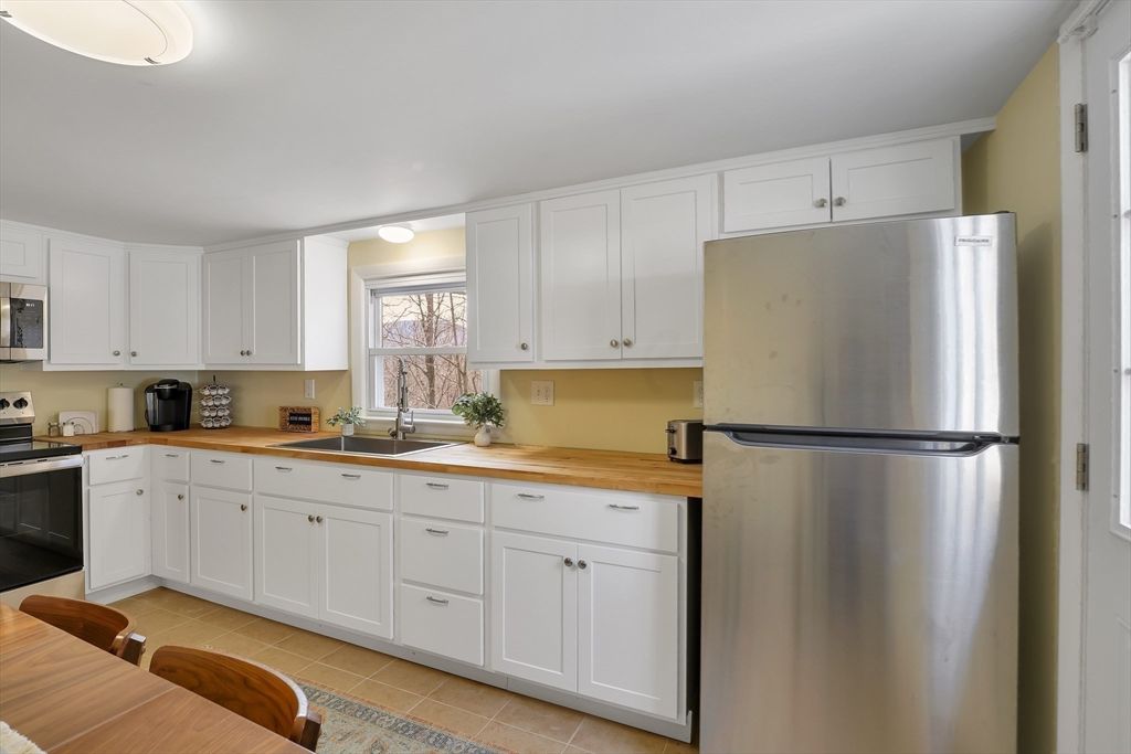 Interior, Kitchen, Stainless Steel Appliances