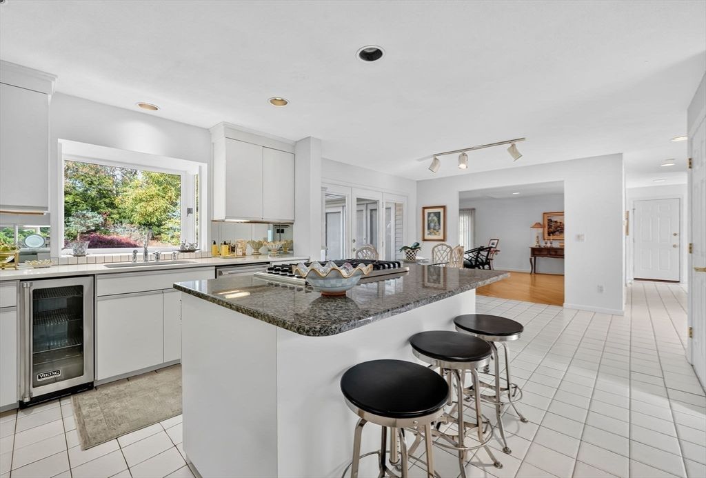 Dining room, Interior, Kitchen, Recessed Lighting, Stainless Steel Appliances, Wood Texture Flooring