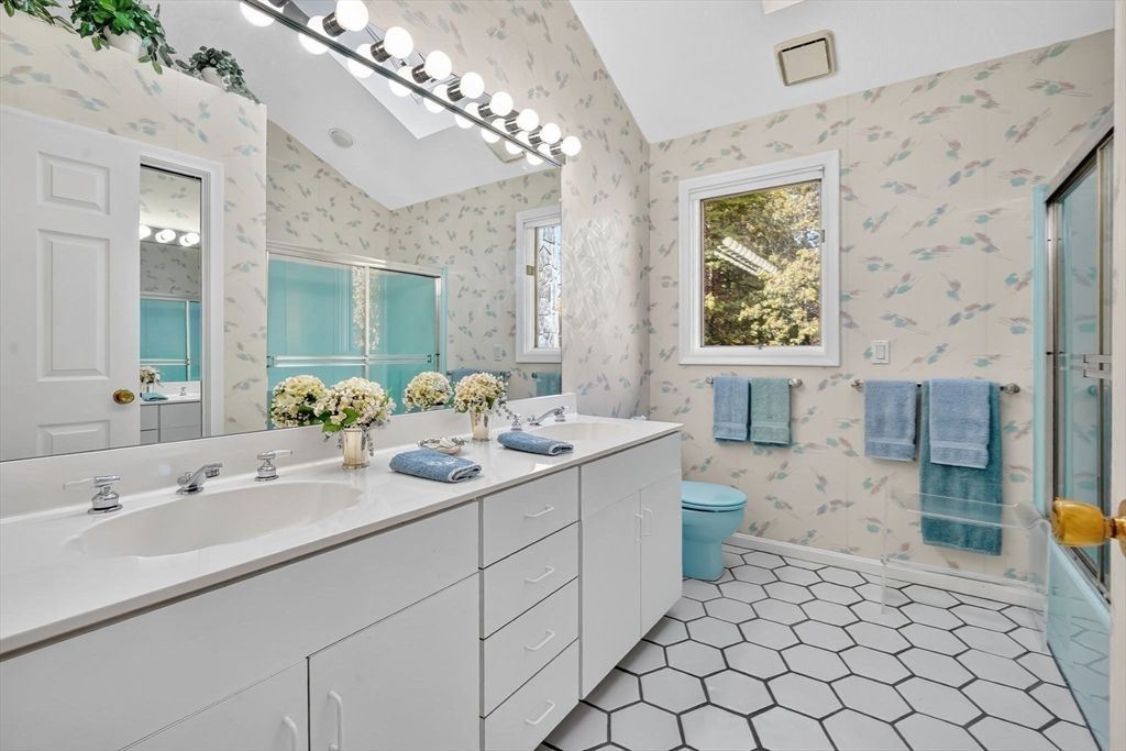 Bathroom, Dual Sink Vanities, Glass Shower, Interior