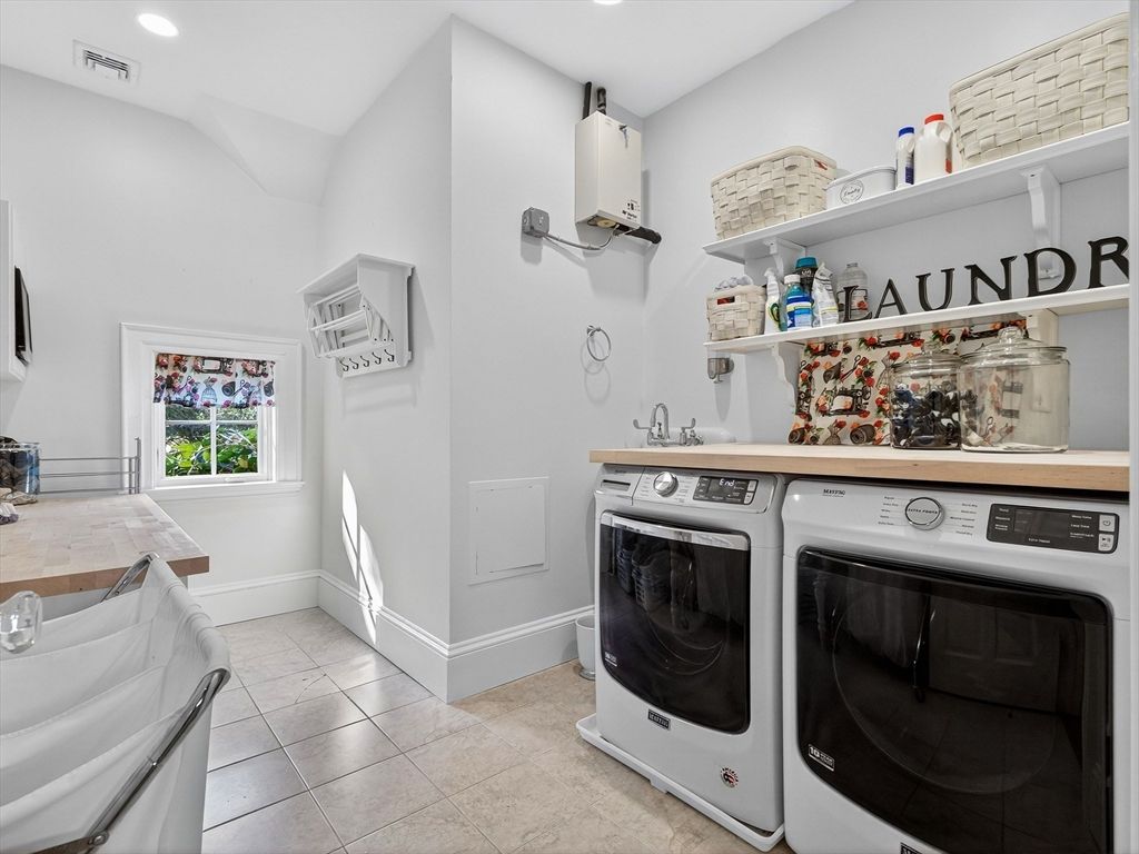 Interior, Recessed Lighting, Washer