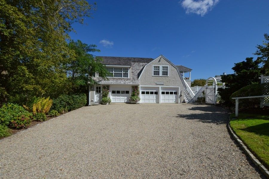 Attached, Exterior, Facade, Cape Cod