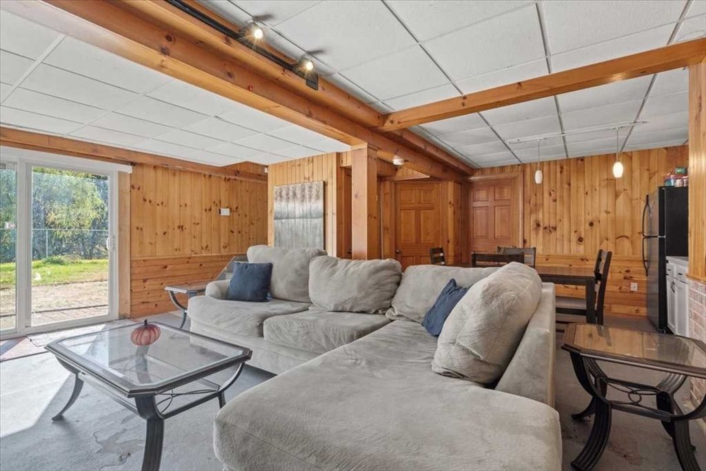 Interior, Living room, Wooden Beams, Wooden Walls