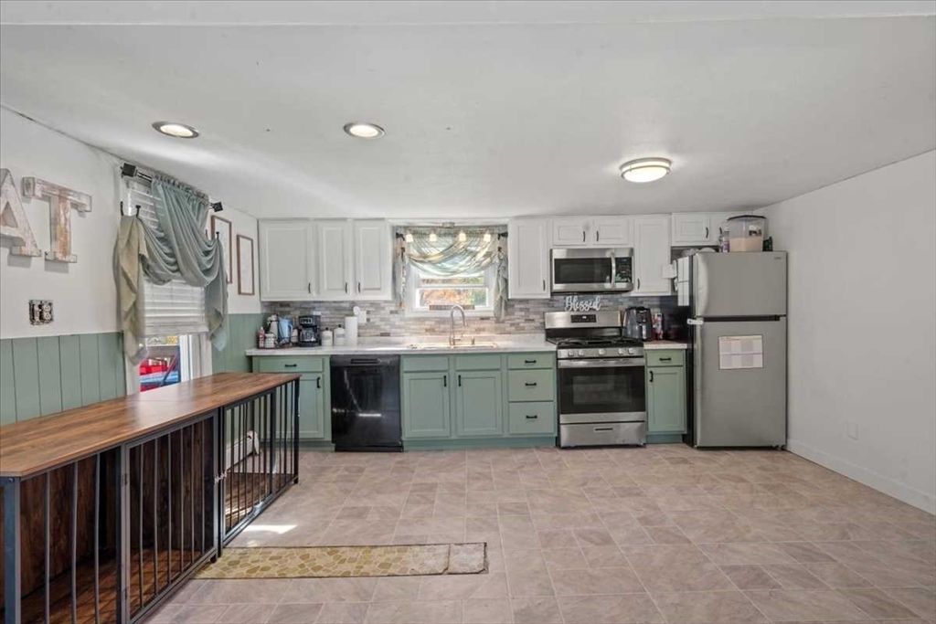 Interior, Kitchen, Recessed Lighting, Stainless Steel Appliances