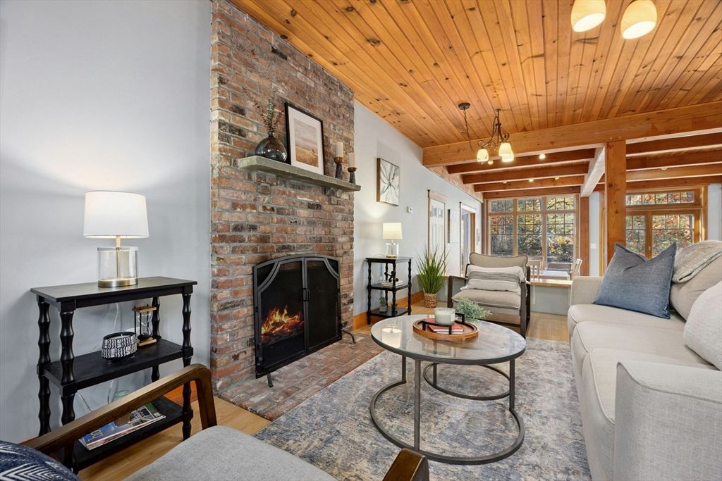 Fireplace, Interior, Living room, Stone Walls, Wooden Beams, Wooden Ceilings, Wood Texture Flooring