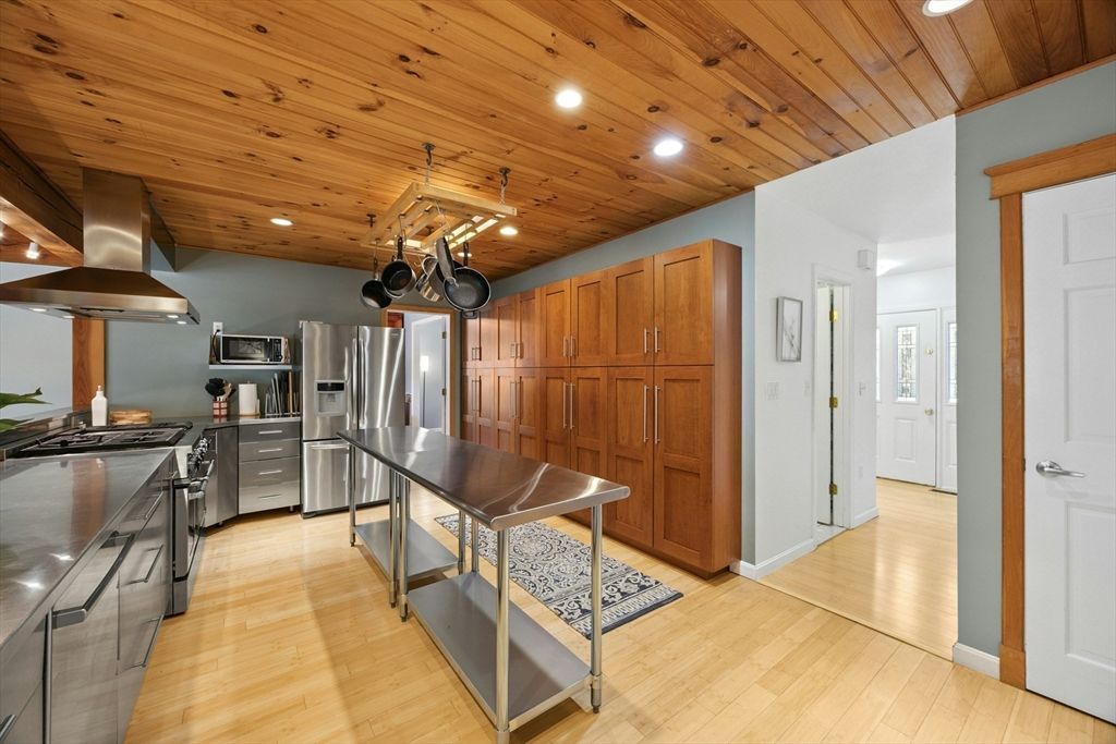 Interior, Kitchen, Recessed Lighting, Stainless Steel Appliances, Wooden Ceilings, Wood Texture Flooring