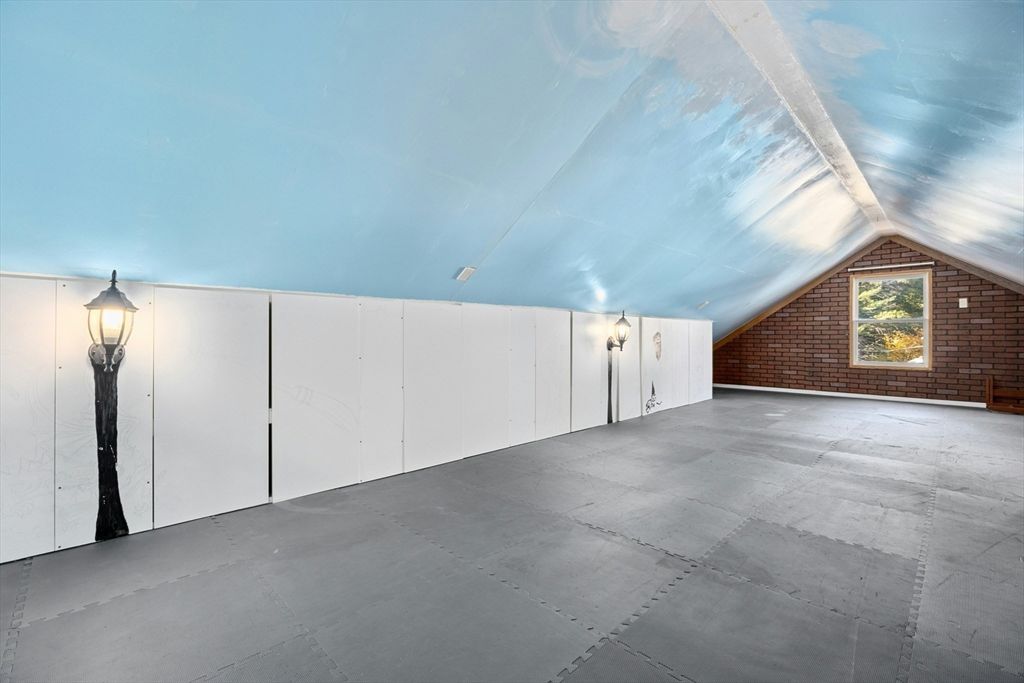 Empty room, Interior, Stone Walls