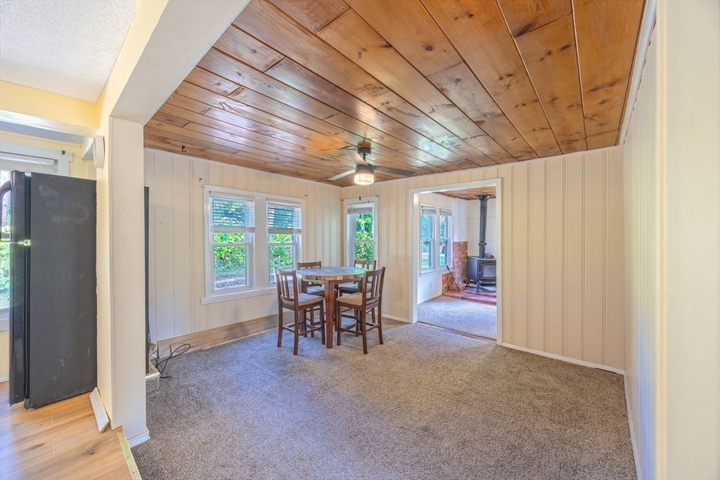Dining room, Interior, Wooden Ceilings