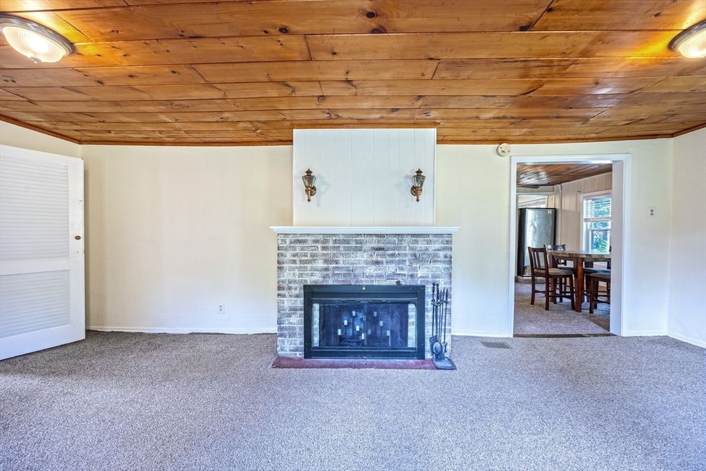 Dining room, Fireplace, Interior, Wooden Ceilings