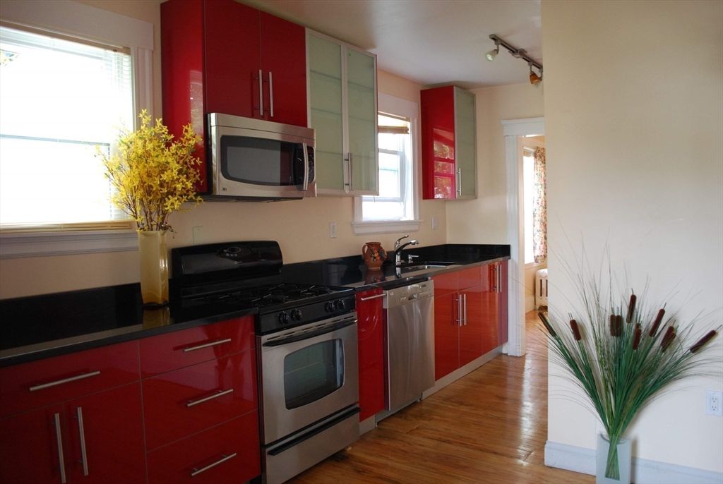 Interior, Kitchen, Stainless Steel Appliances, Wood Texture Flooring