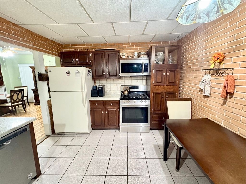 Interior, Kitchen, Stone Walls