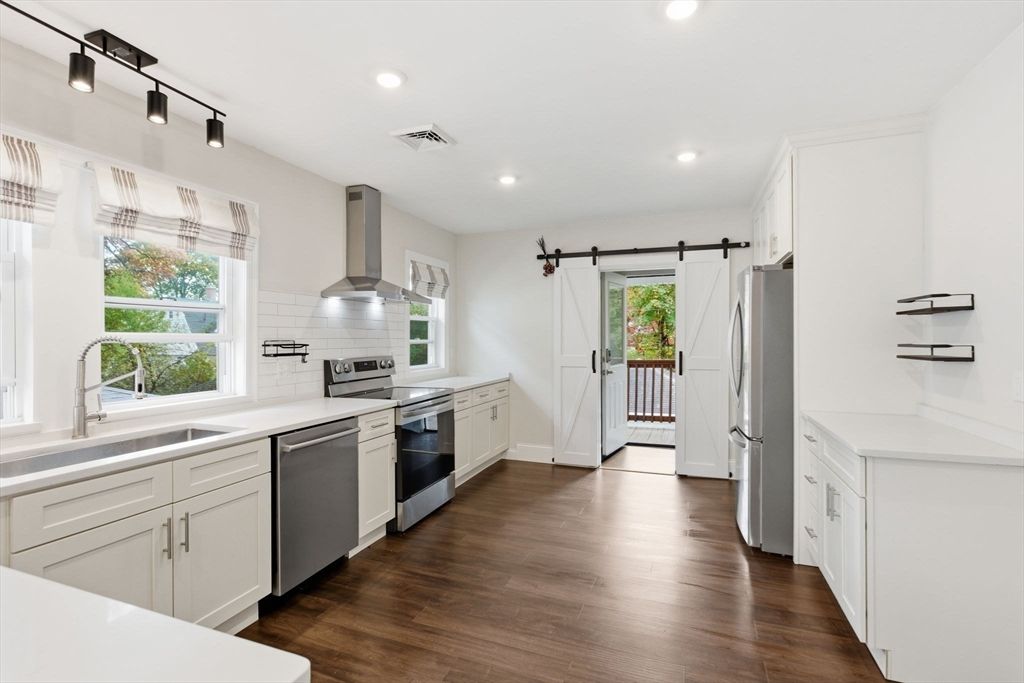 Interior, Kitchen, Recessed Lighting, Wood Texture Flooring
